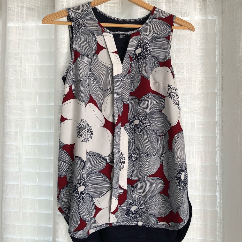 Merona burgundy, navy blue and white tank
